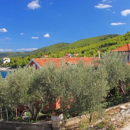 Prigradica 9140a * Blato (Korcula)